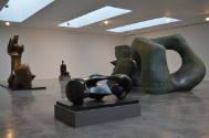 <i>Henry Moore: Late Large Forms</i>, Gagosian, New York.