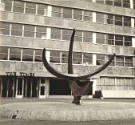 <i>Sundial</i> 1965-66 in its original location outside The Times Building, London.