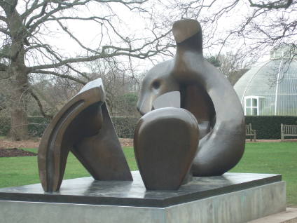 2008, London, Kew Gardens, Moore at Kew