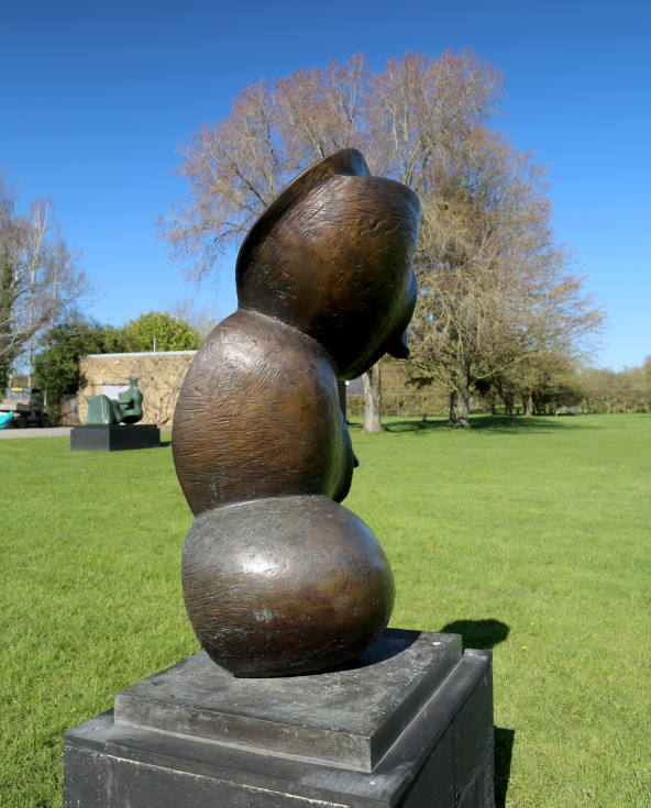 Three Part Object – Works – The Henry Moore Artwork Catalogue